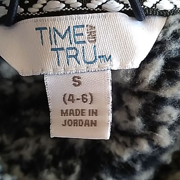 Time And Tru Fuzzy Warm Pullover Zip Mock Neck Sweater. Sz 4-6 (Oversized) - Picture 7 of 8